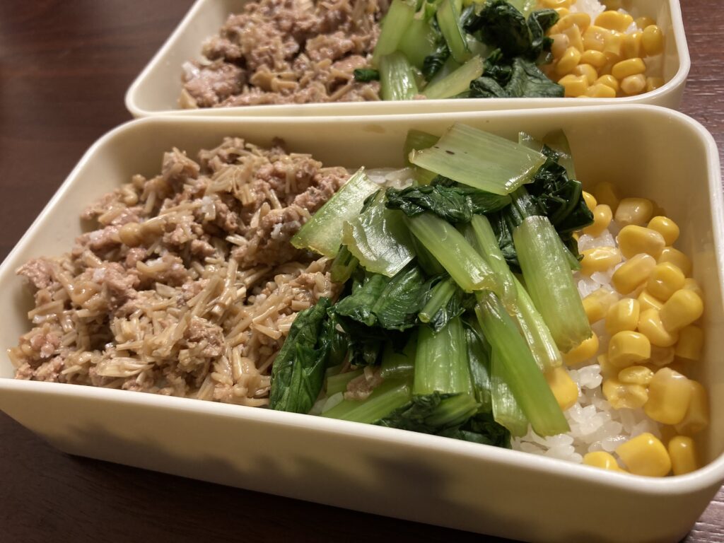 三色丼