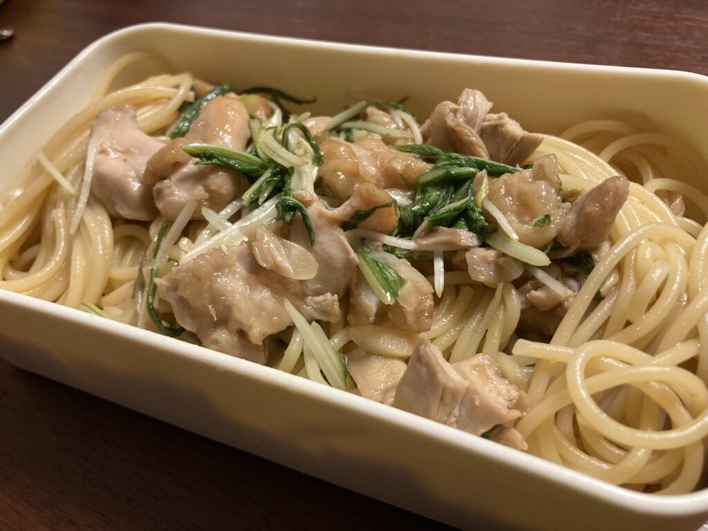 水菜と鶏のパスタ